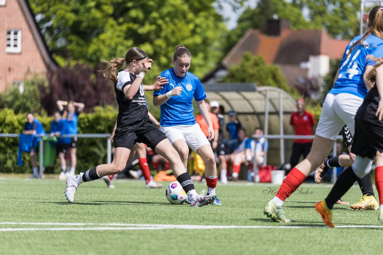 Bild 141 - wBJ SH-Pokalfinale  Holstein-Kiel - SV Viktoria : Ergebnis: 1:0